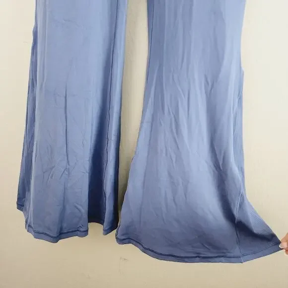 Aerie Offline Real Me High Waisted Crossover Super Flare Legging Marbled Blue XL - Picture 6 of 13